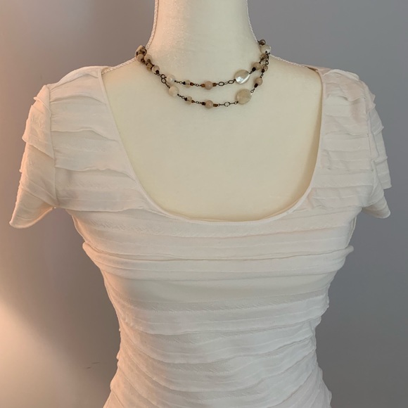 Cap sleeve dress - Picture 2 of 3